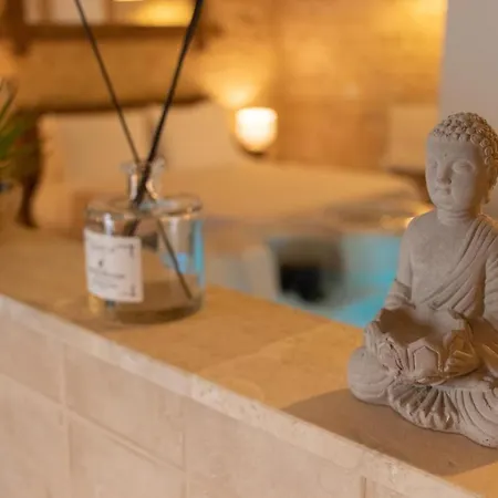 Mi Casa Luxury - With Hydromassage Pool * Turi