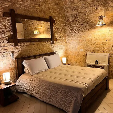 Mi Casa Luxury - With Hydromassage Pool Apartment